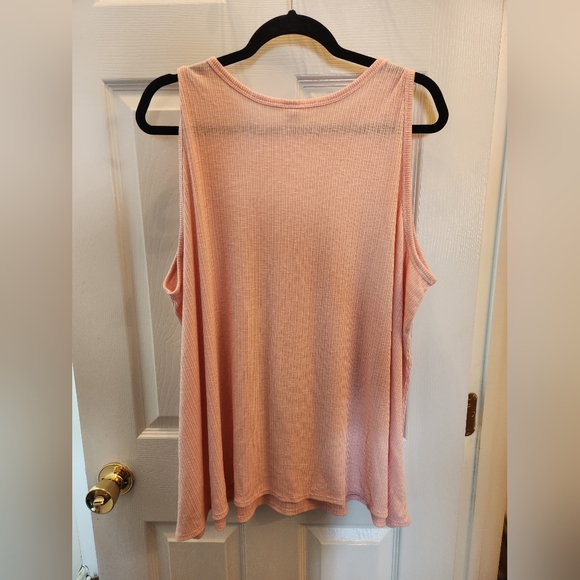 Loose Rib-Knit Tank Top - Picture 2 of 2